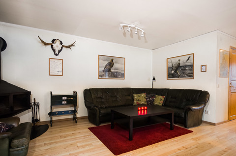 G_Skolhuset Väster.jpg